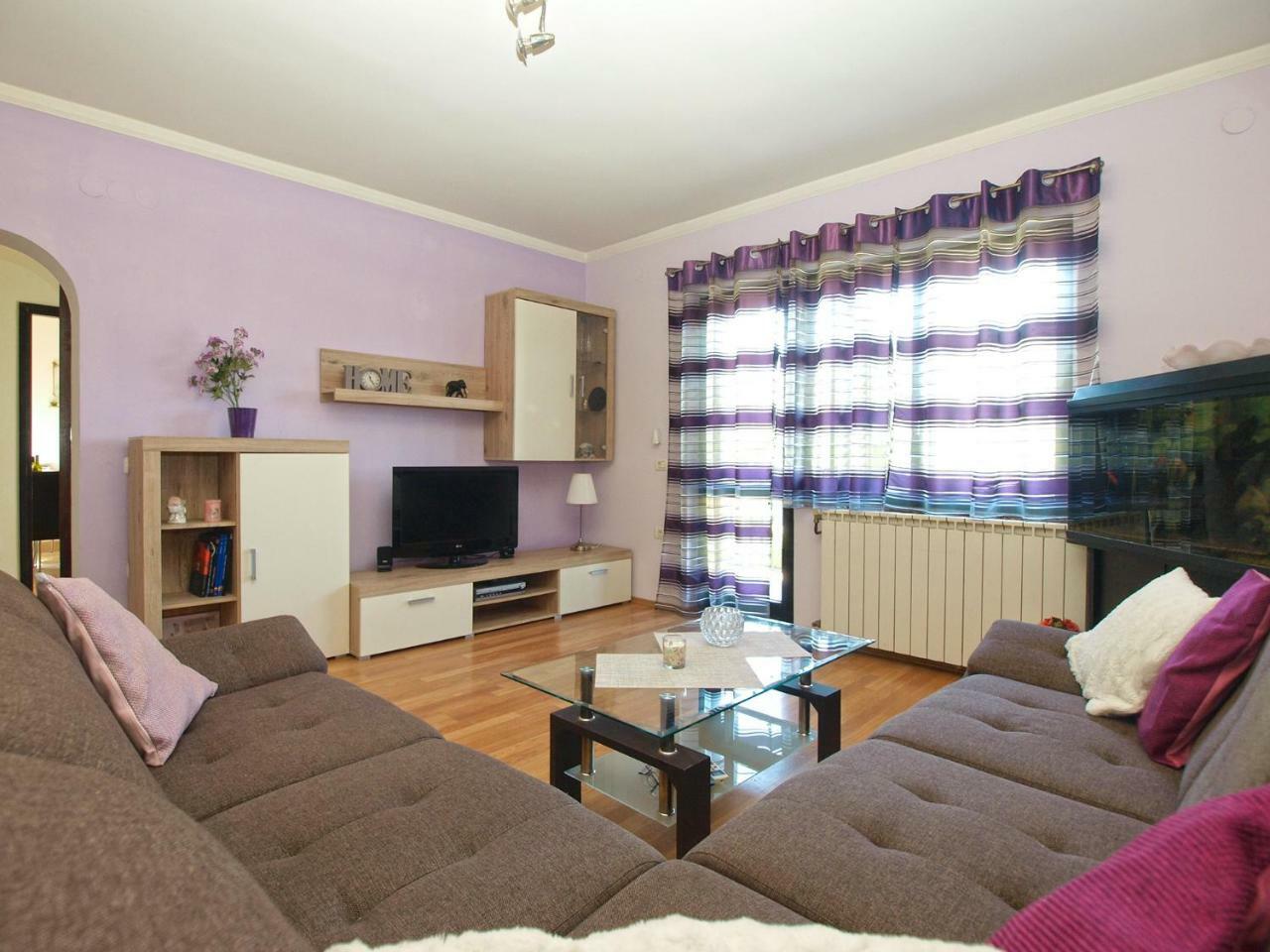 Apartment Nadia 1844 Pula Exterior photo